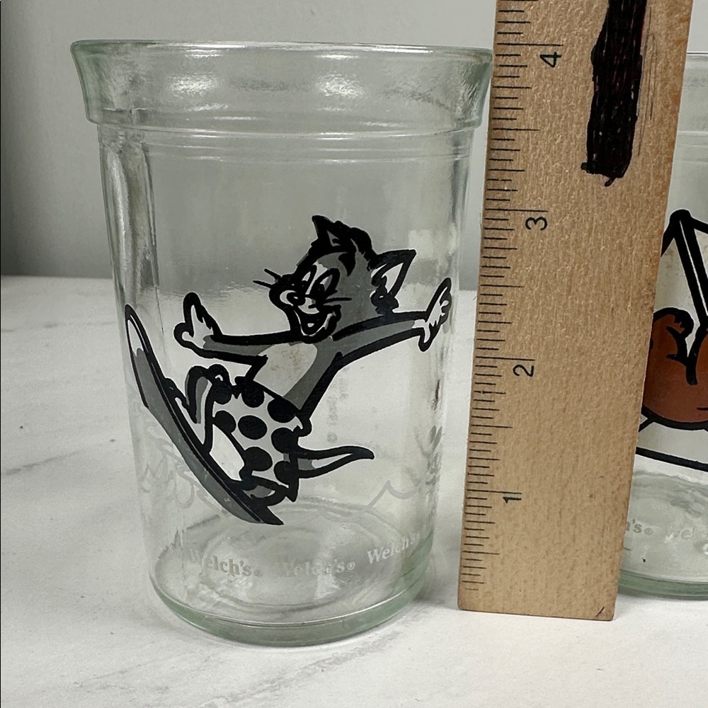Vintage Welch's Tom and Jerry Jelly Jar Glasses From the 1990s. - Picture 2 of 6
